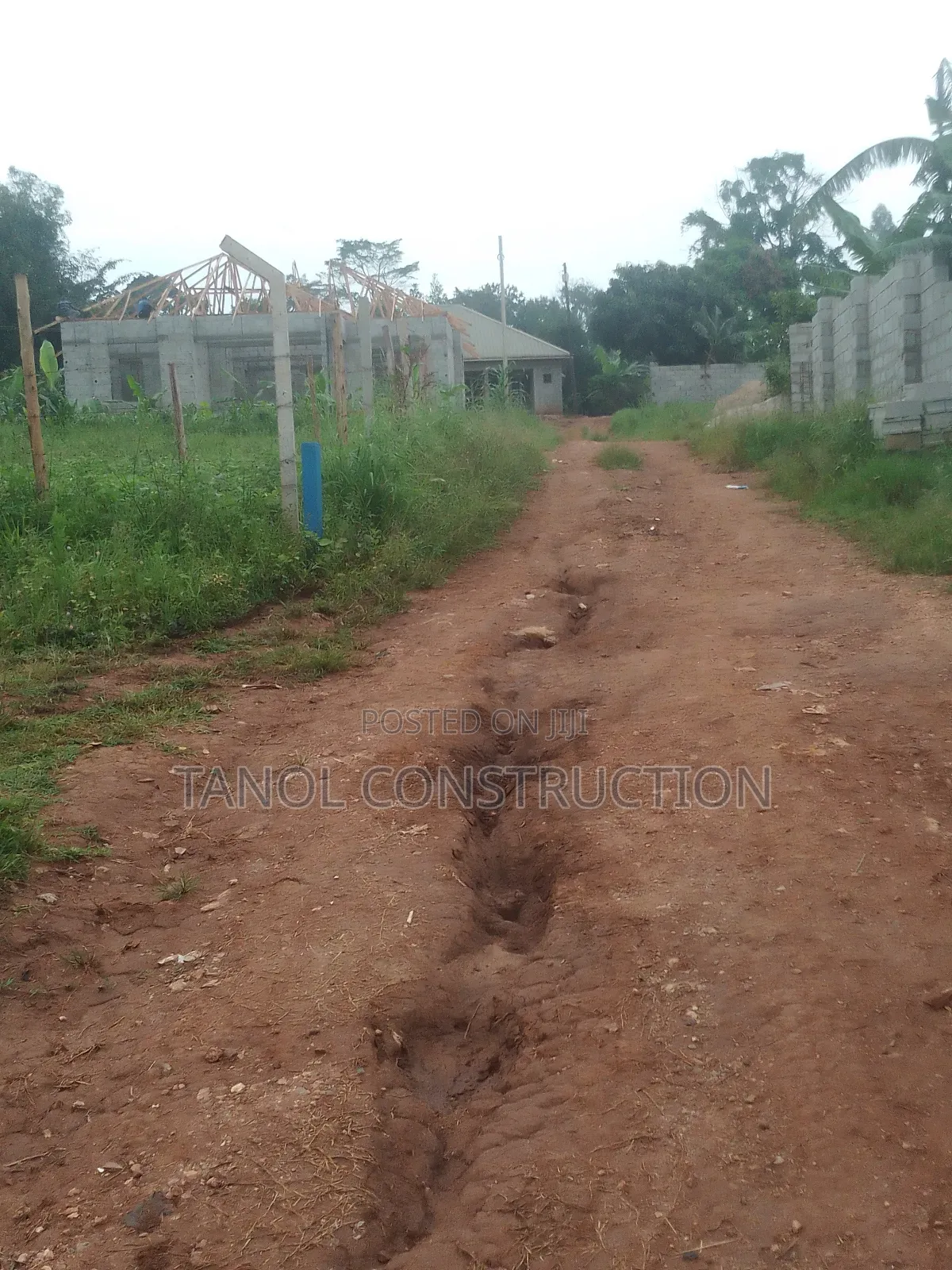 Nakwero Kira of Manyangwa Titled Land for Sale