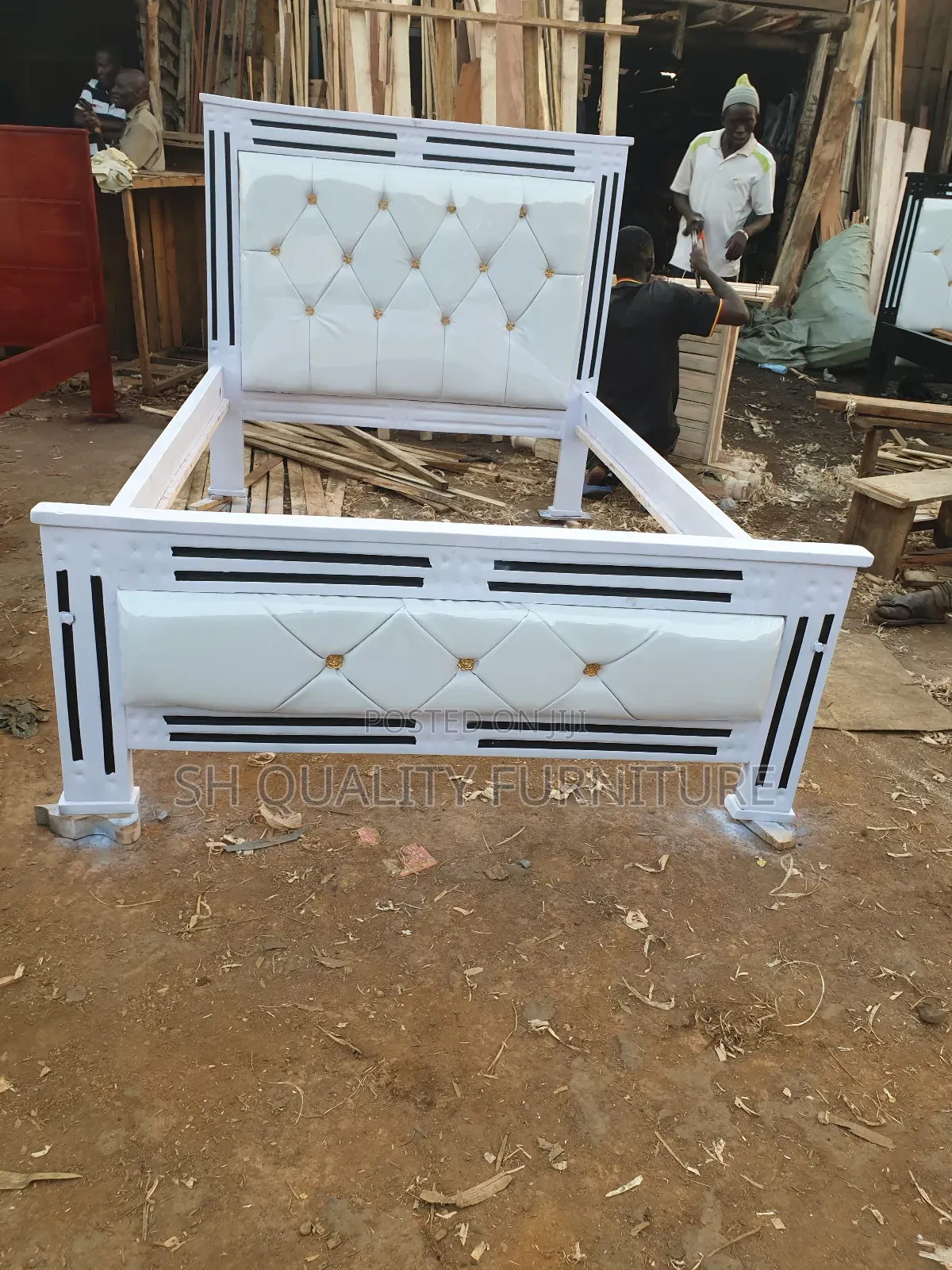 Leather Bed 4x6