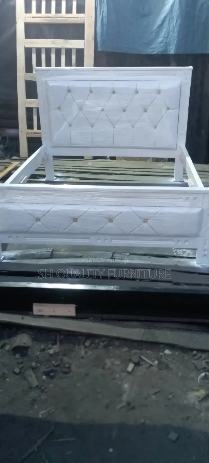 Leather Bed 5x6