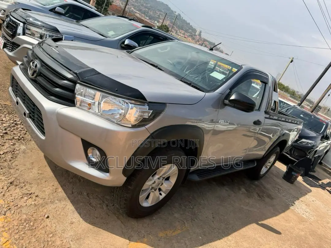 Toyota Hilux Revo Single Cab Deisel 2.8 RWD 2019 Silver