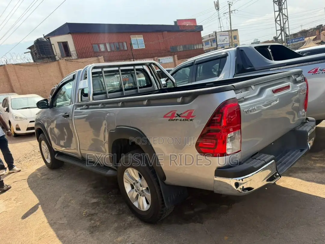 Toyota Hilux Revo Single Cab Deisel 2.8 RWD 2019 Silver