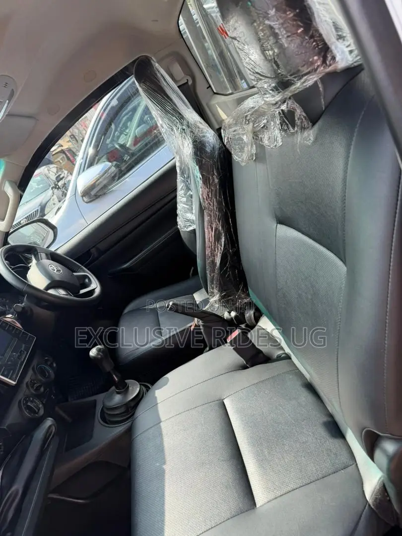 Toyota Hilux Revo Single Cab Deisel 2.8 RWD 2019 Silver
