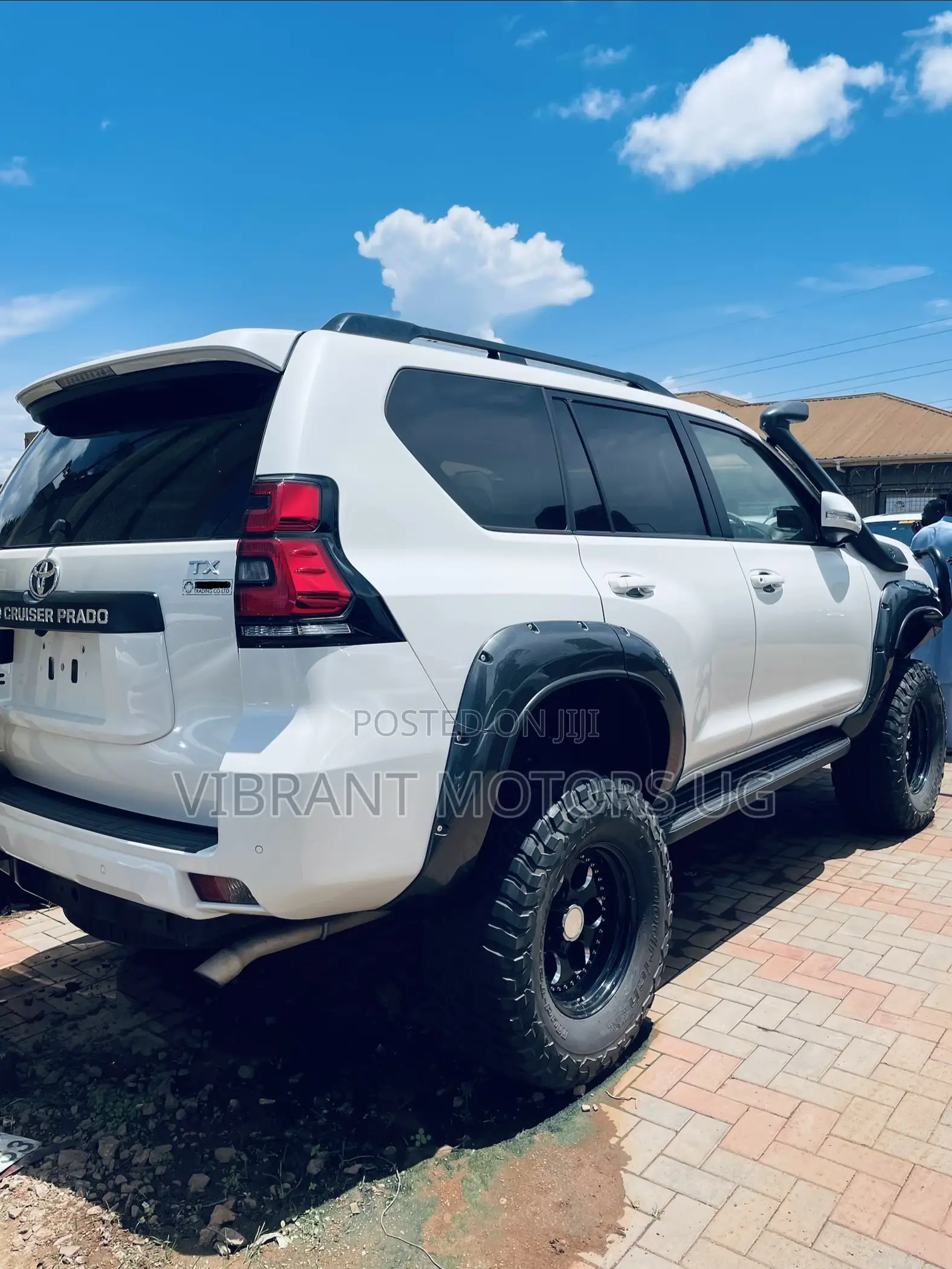 Toyota Land Cruiser Prado 2.8 2018 White