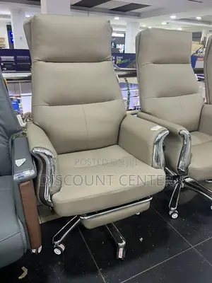 Office High Back Cushion Chair With Wheels
