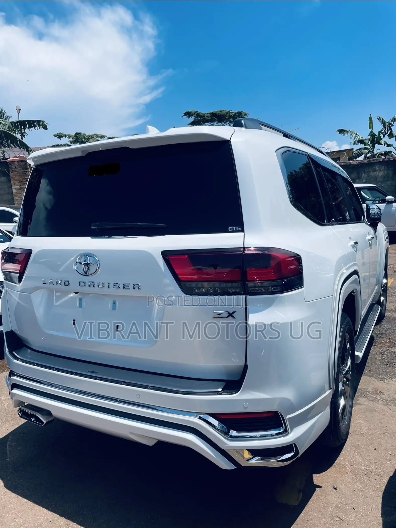 Toyota Land Cruiser 2024 White
