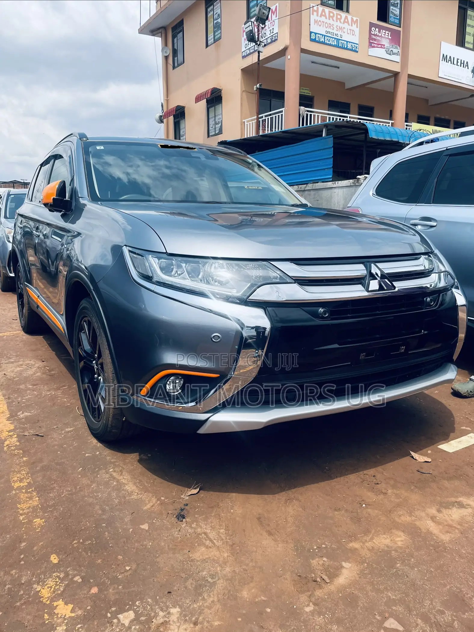 Mitsubishi Outlander 2017 Green