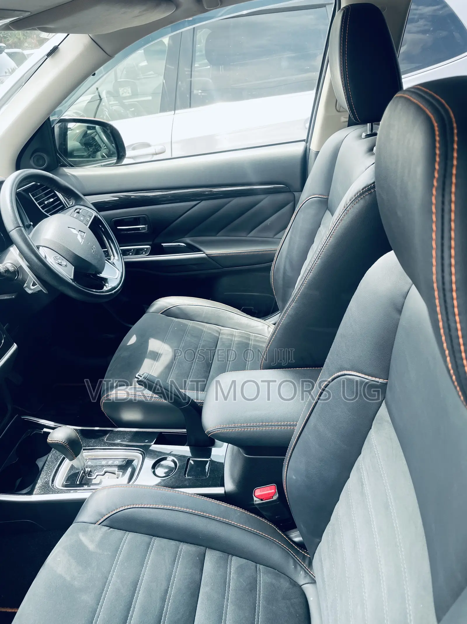 Mitsubishi Outlander 2017 Green