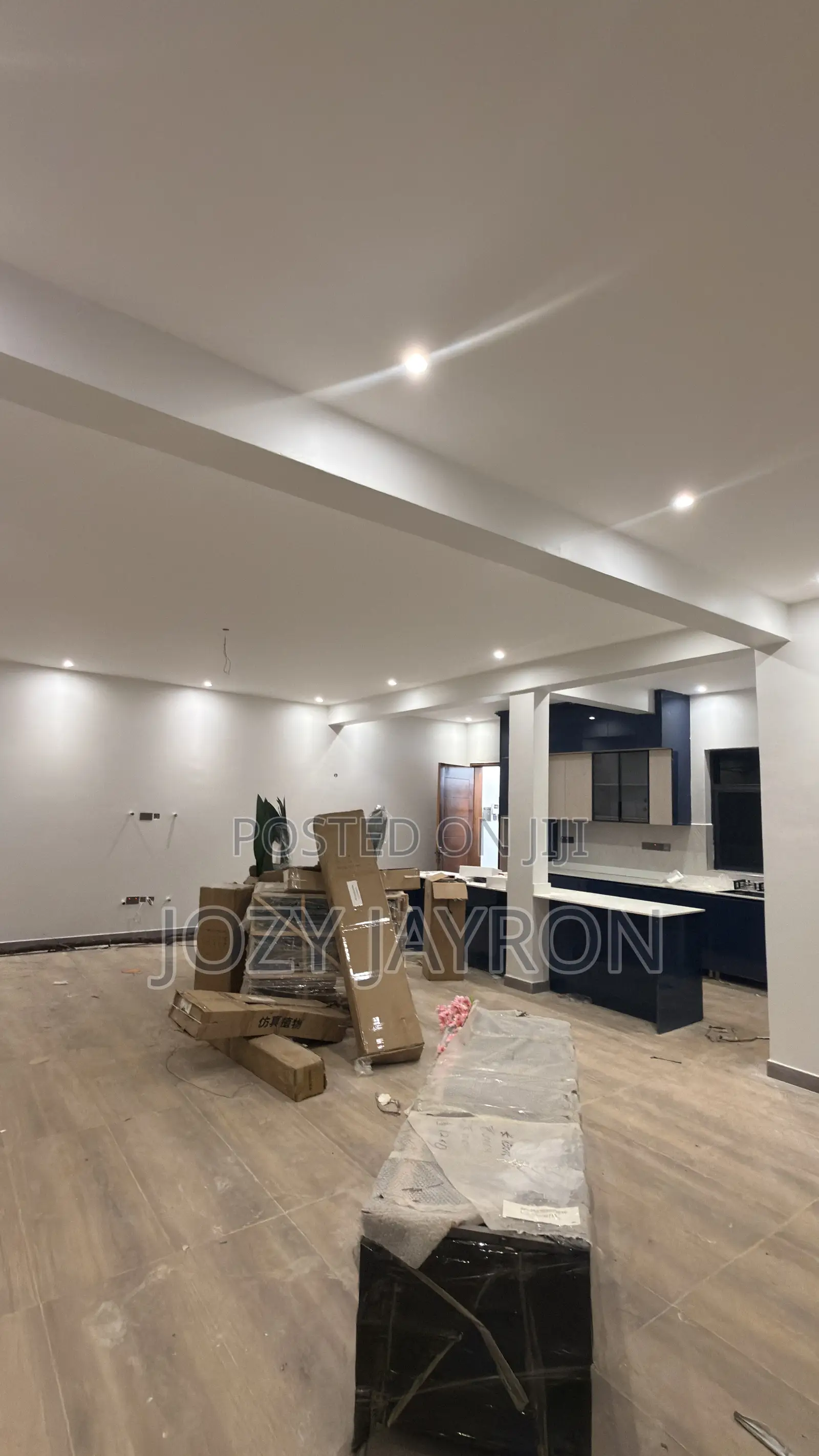 Furnished 7bdrm Mansion in Central Division for sale