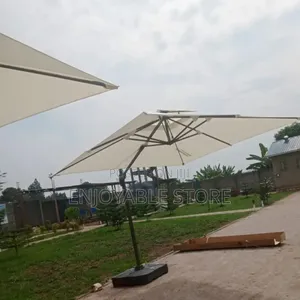 Offwhite Outdoor Garden Umbrella
