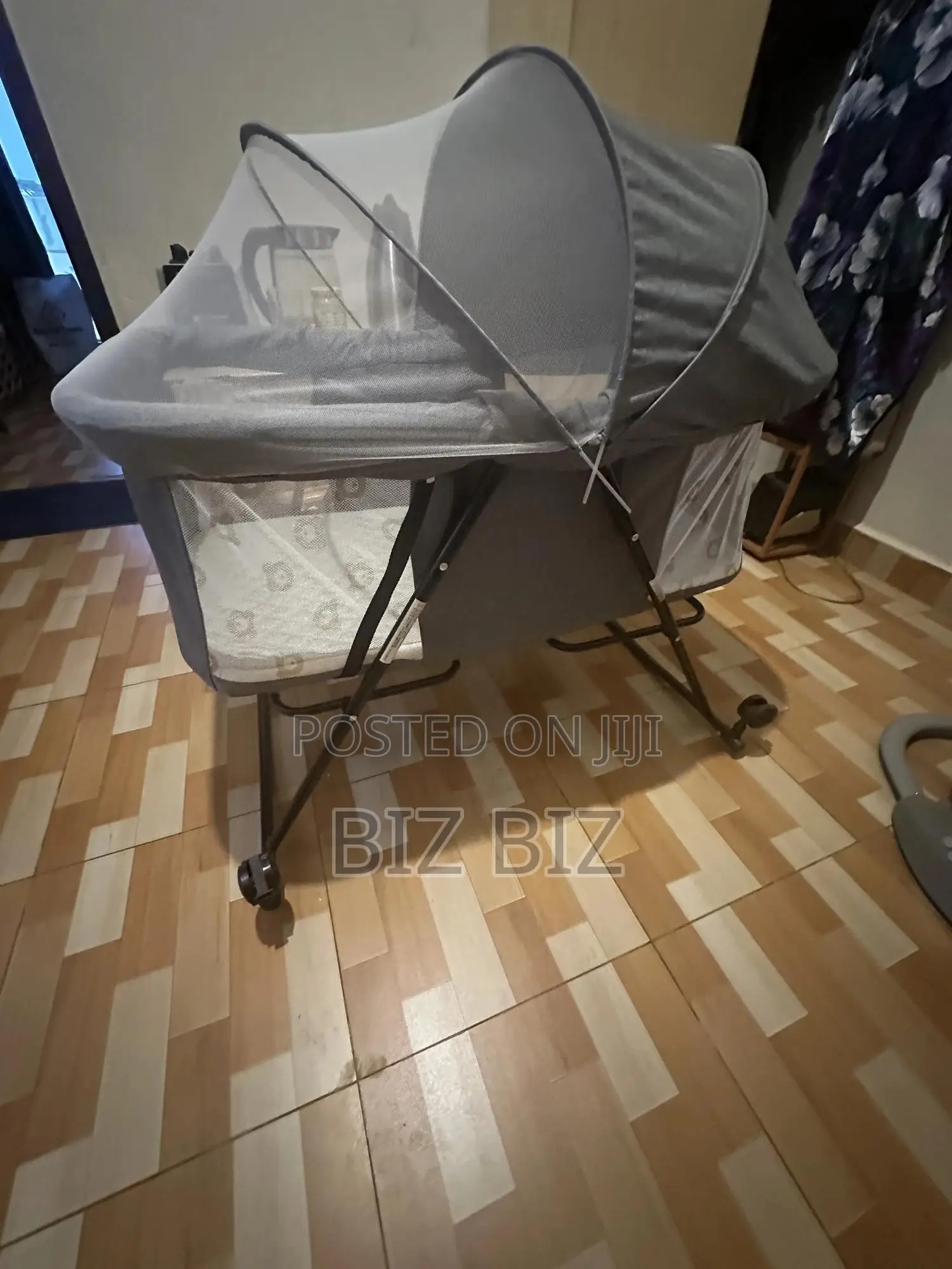 Baby Bed 2 in 1 Rocking Bassinet/Crib for New Born Baby