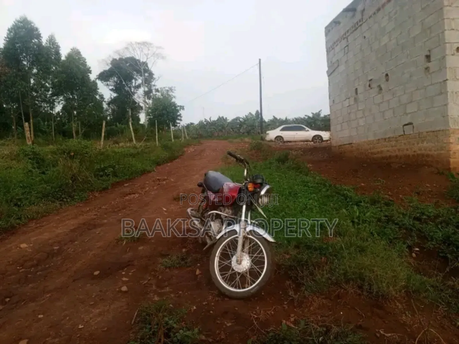 30ft by 50ft Plot on Sell in Matugga Buwambo