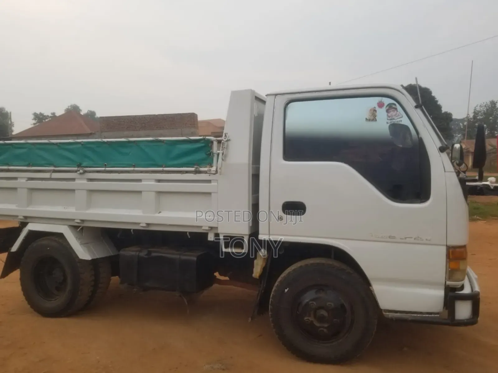 Elf Isuzu Dumper