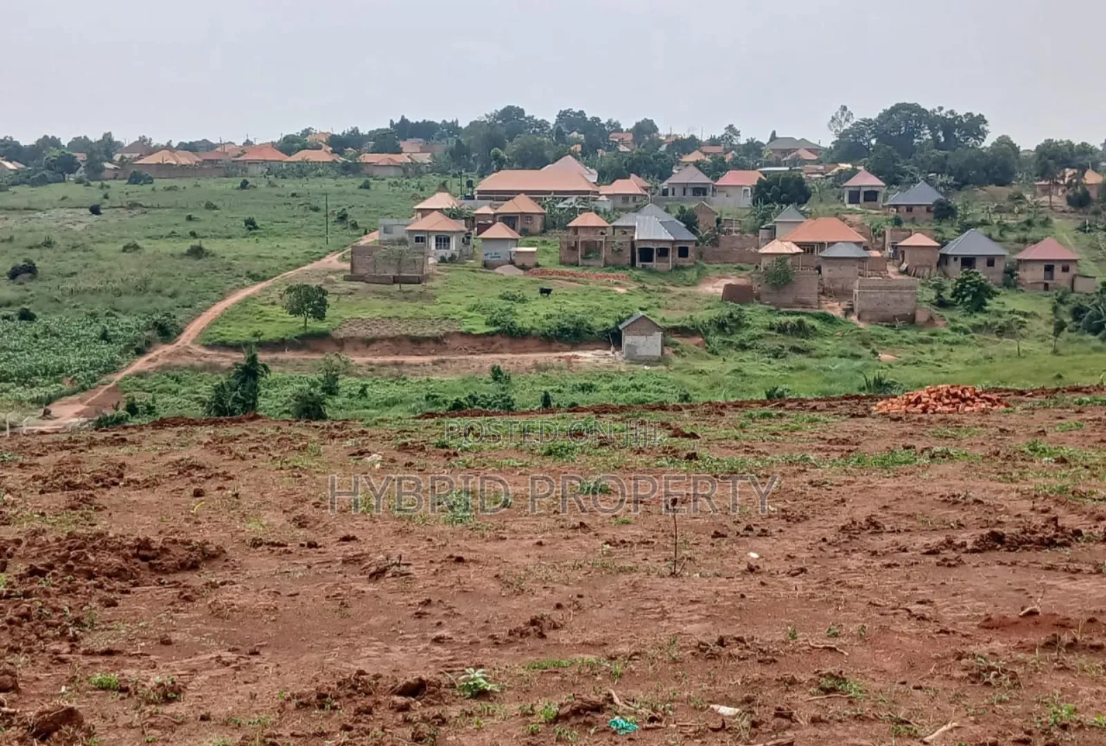 Prime Plots for Sale at Wakiso~Namusera Banda Show Estate~Hoima Rd.