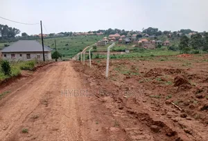 Prime Plots for Sale at Wakiso~Namusera Banda Show Estate~Hoima Rd.