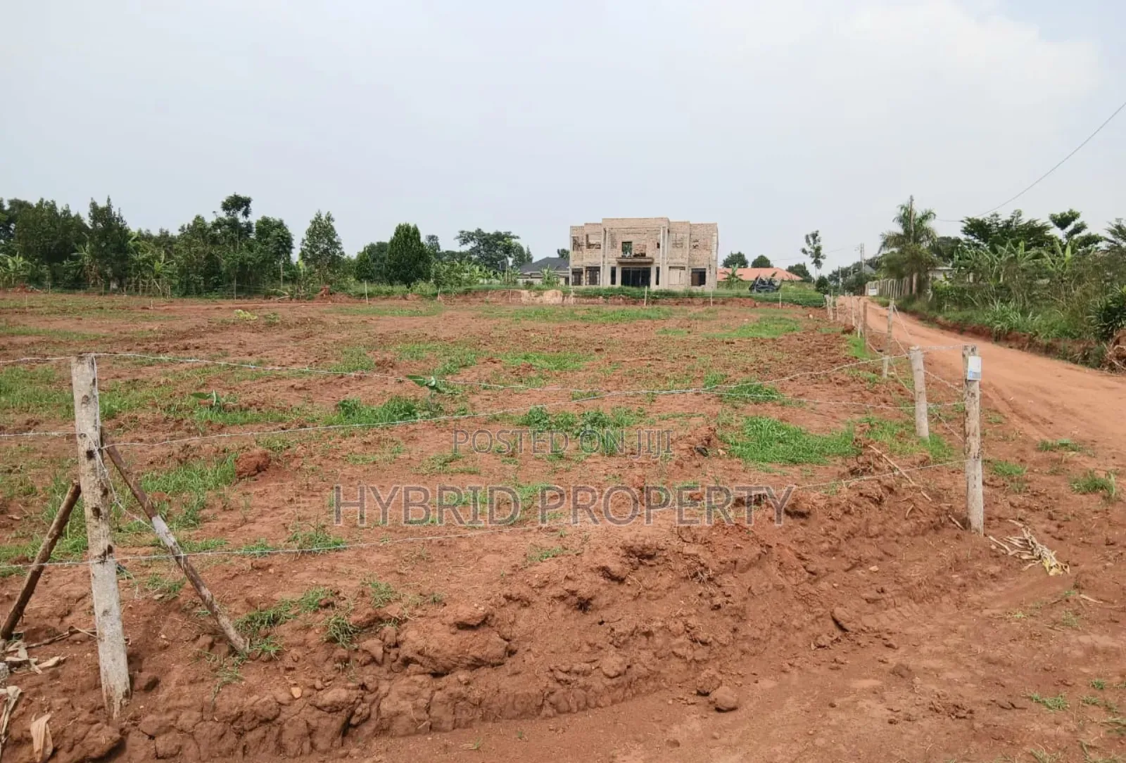 Prime Plots for Sale at Wakiso~Namusera Banda Show Estate~Hoima Rd.
