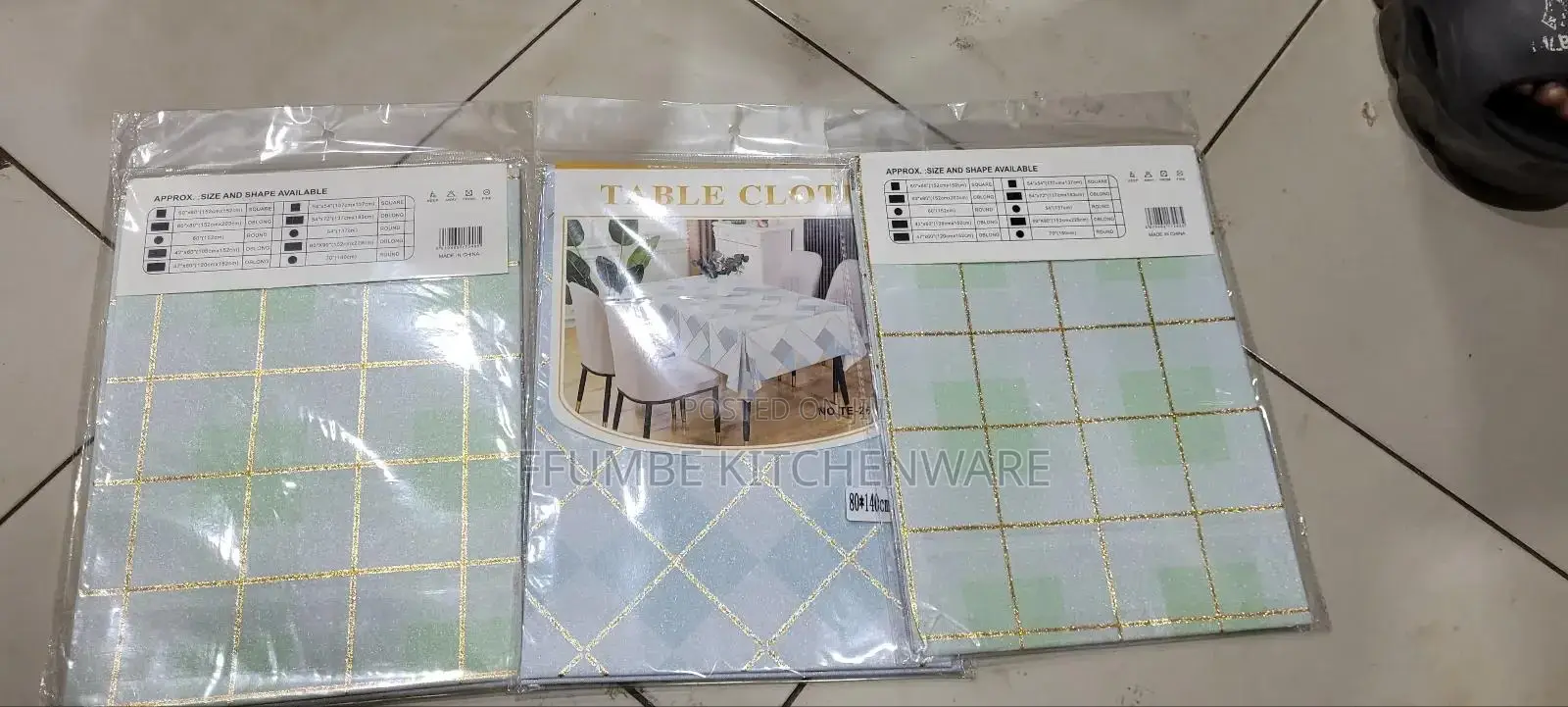 Table Cloth 4 Sitter