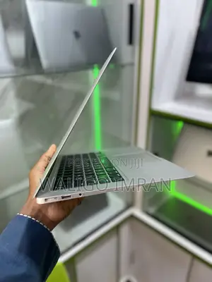 Laptop Apple MacBook Air 2015 8GB Intel Core i5 SSD 128GB