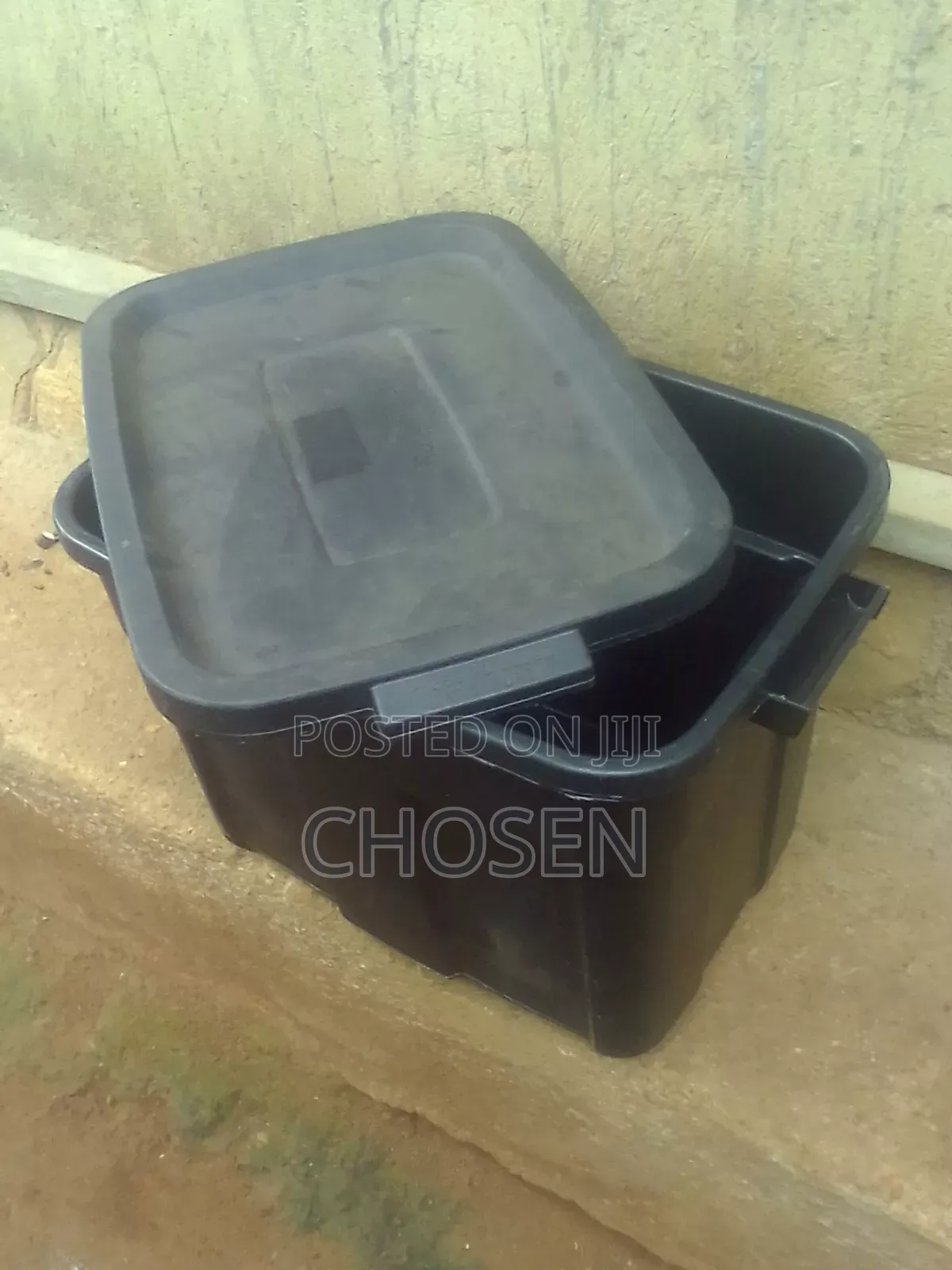 Roughtote Cooler Box