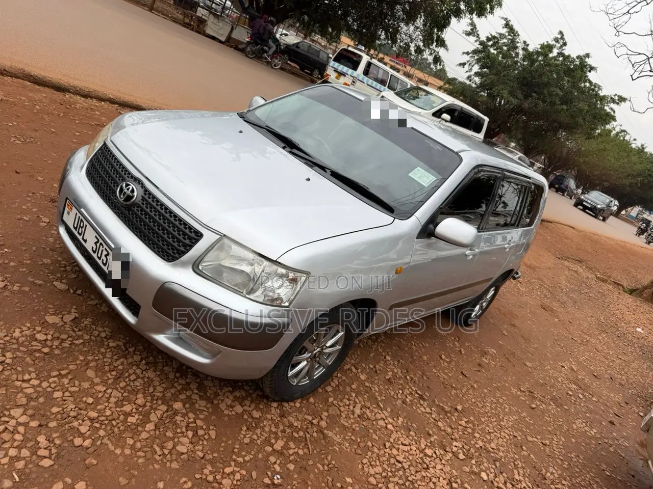 Toyota Succeed 2010 Silver