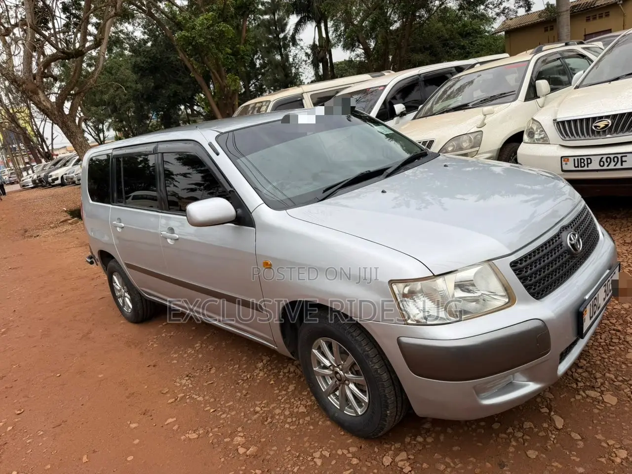 Toyota Succeed 2010 Silver
