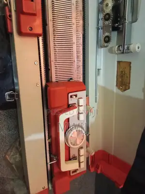 Sweater Knitting Machine