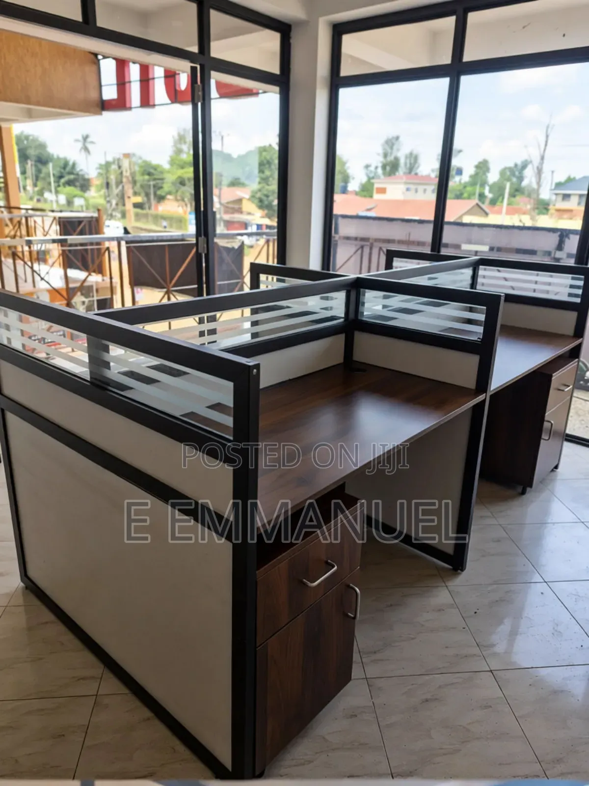 Workstation Aluminium Design