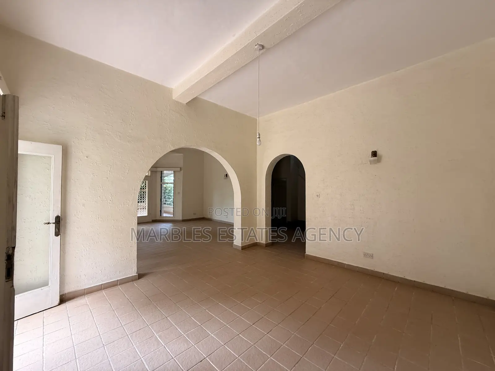 4bdrm House in Mbuya, Central Division for rent