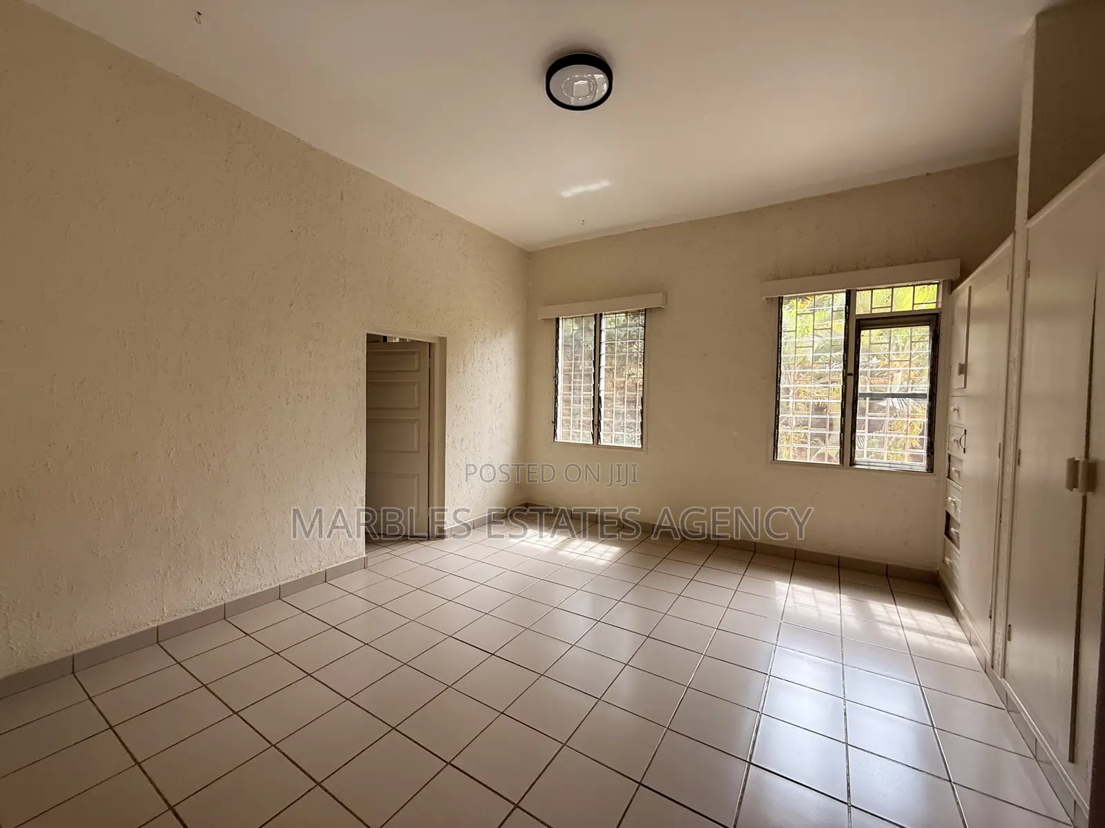 4bdrm House in Mbuya, Central Division for rent