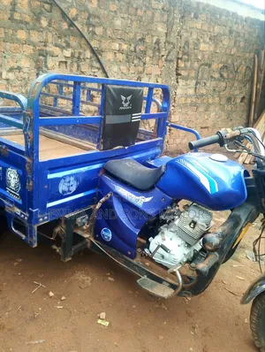 Tricycle 2024 Red