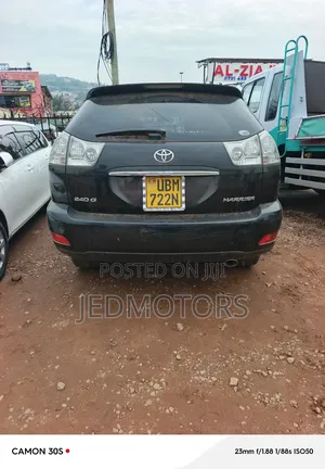 Toyota Harrier 2.4 2009 Black