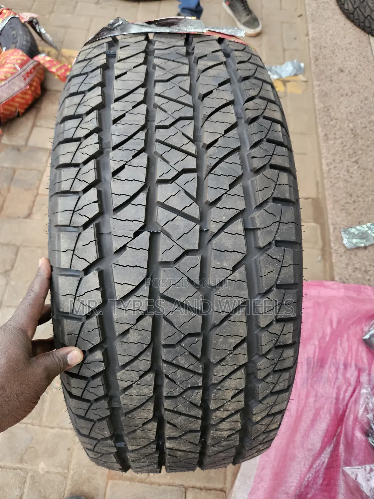 285 50 R20 Roadx At 21 Large Enough To Comfort Ur Car.