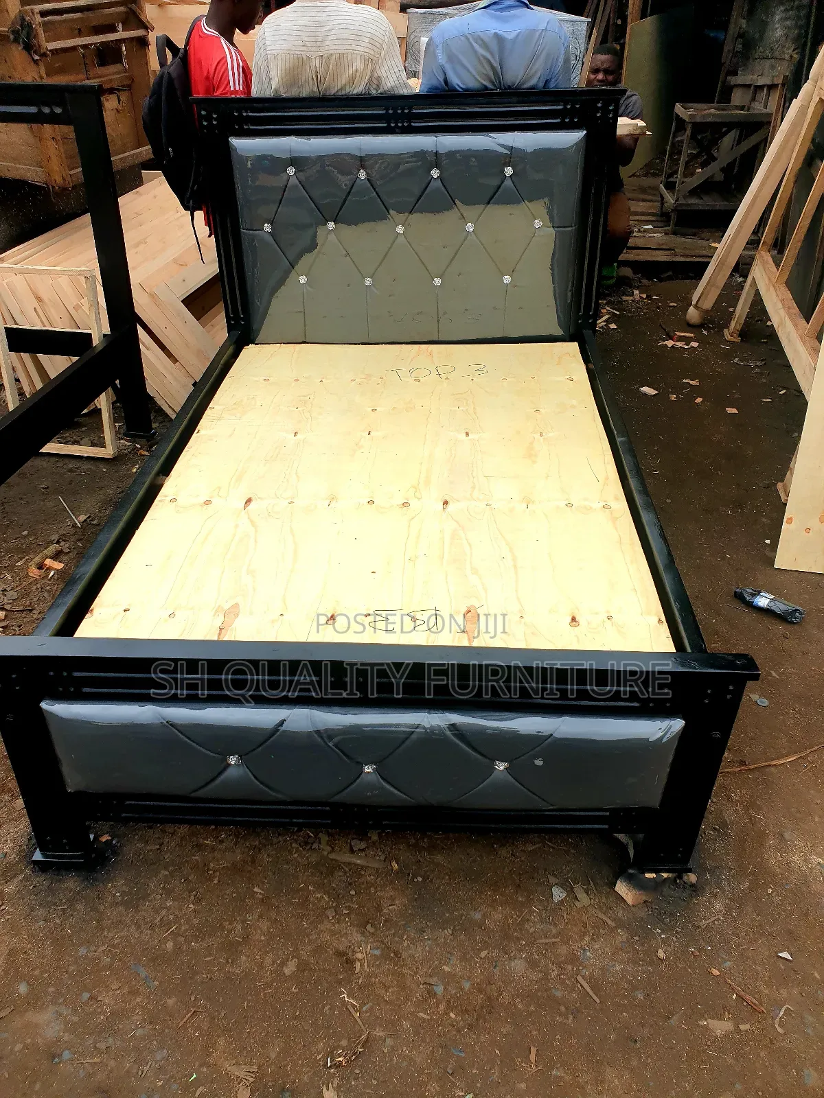 Hard Wood Bed 4x6