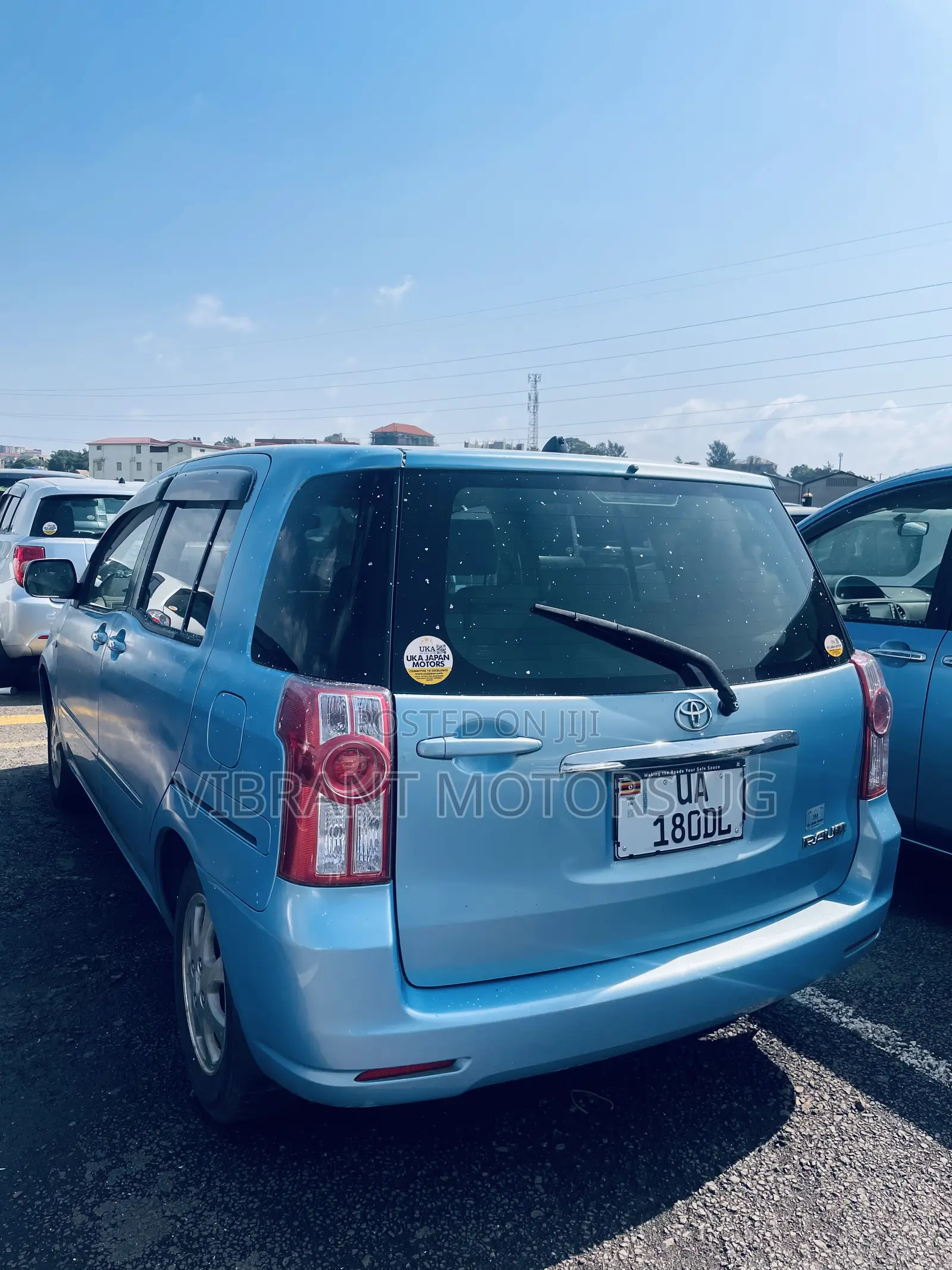 Toyota Raum 2011 Blue