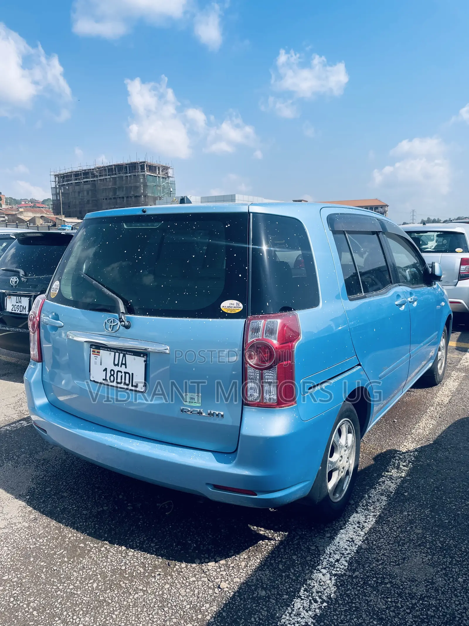 Toyota Raum 2011 Blue