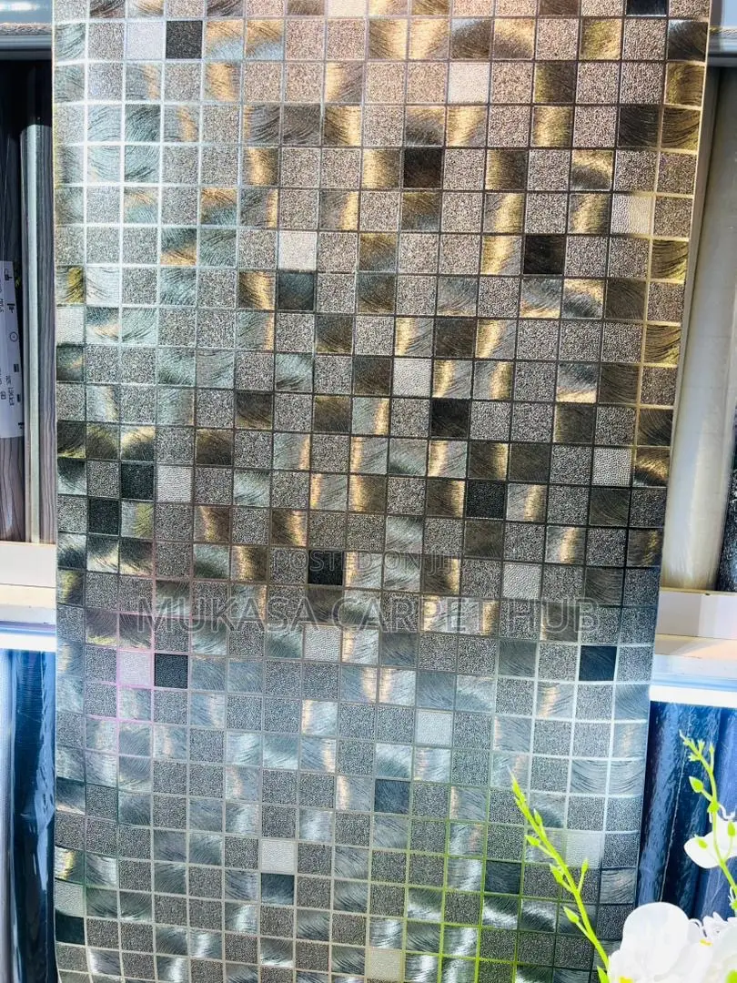 Textured Vinyl Wallpaper – Luxury Wall Covering