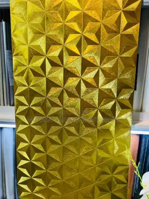 Modern Abstract Wallpaper – Eye-Catching Design