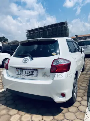 Toyota Auris 2012 White
