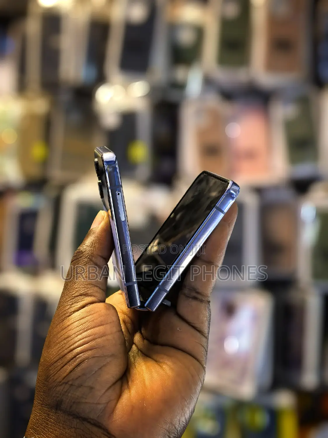 New Samsung Galaxy Z Flip4 128 GB Blue
