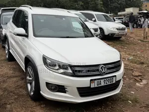 Volkswagen Tiguan 2014 White