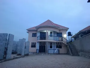 4bdrm House in Central Division for sale