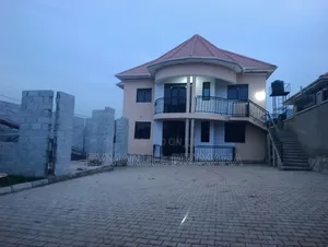 4bdrm House in Central Division for sale