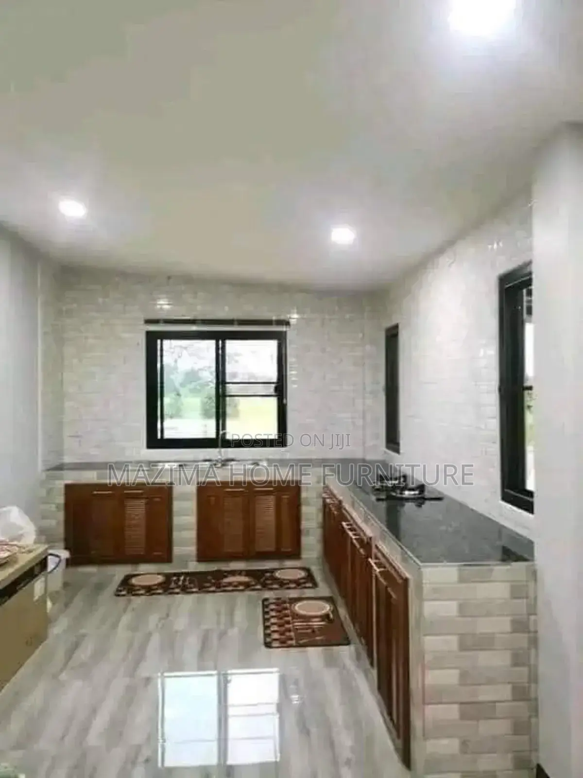 Inbuilt Kitchen Cabinets 2tc