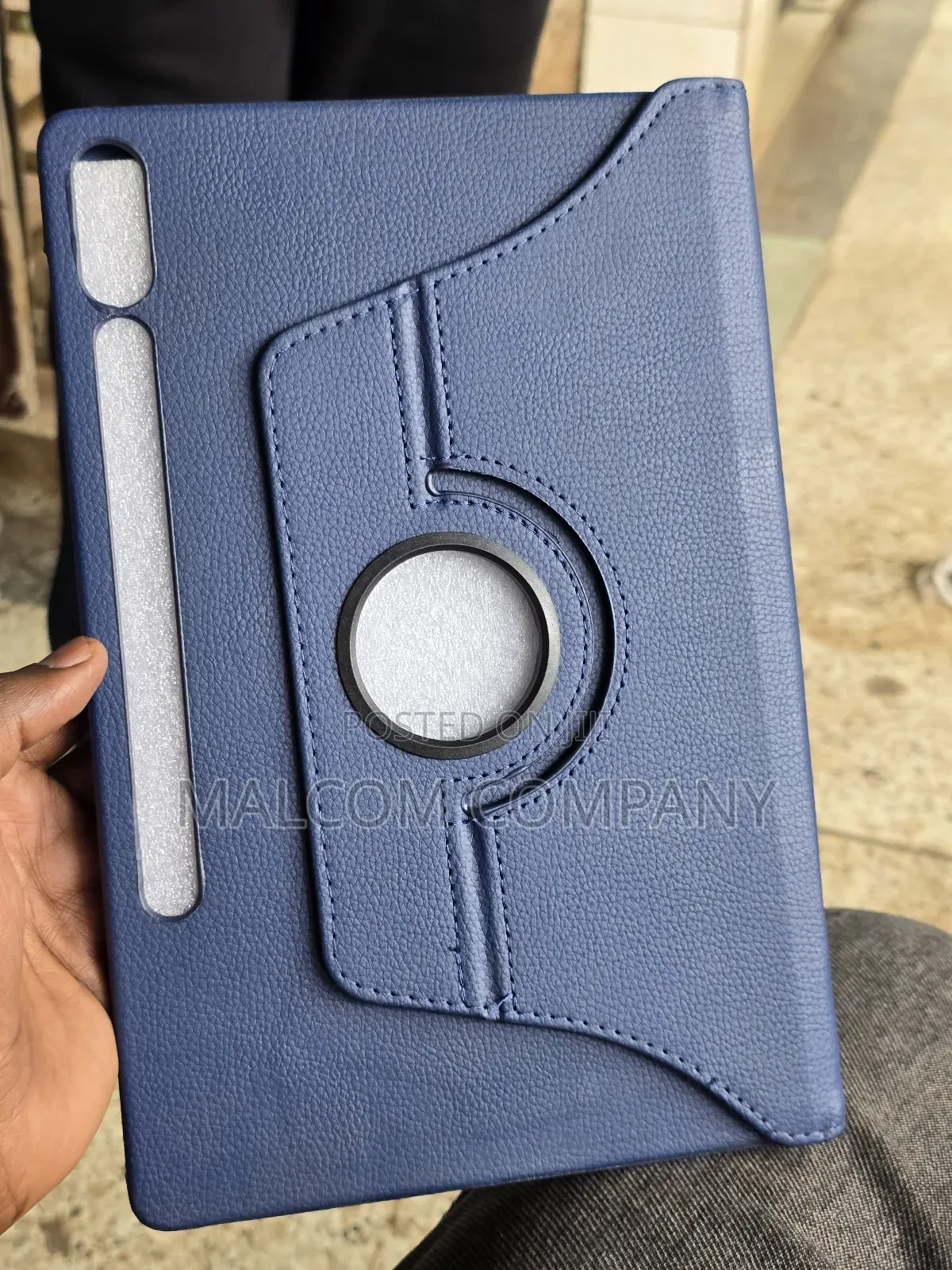 iPad Covers 11 and 12 Inches