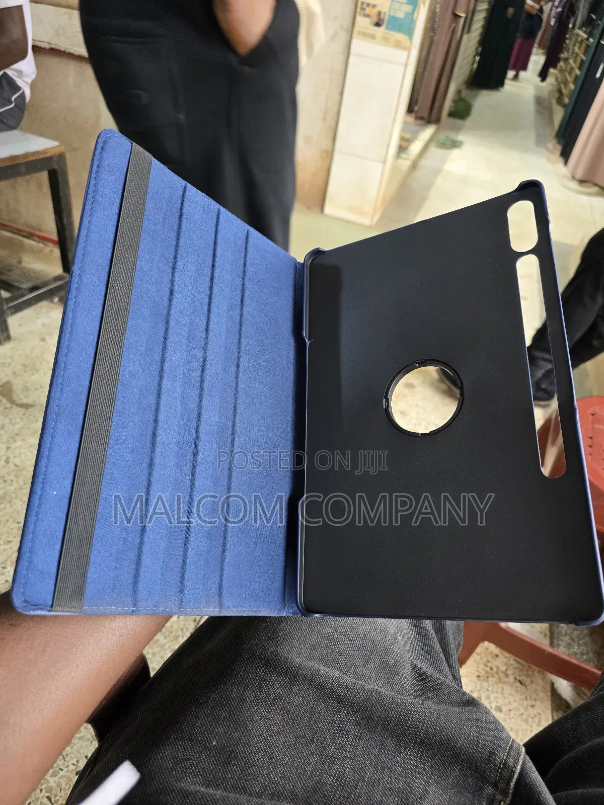 iPad Covers 11 and 12 Inches
