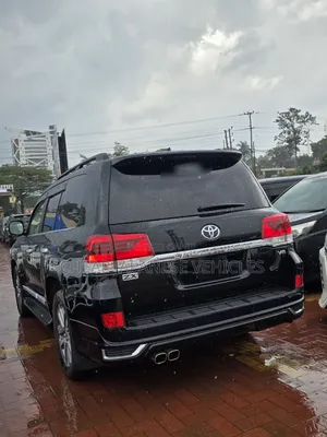 Toyota Land Cruiser 4.6 V8 ZX 2019 Black