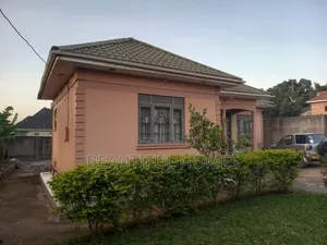 Furnished 3bdrm House in Gayaza Manyangwa, Division A for sale