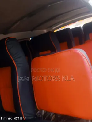 Toyota HiAce 1999 White
