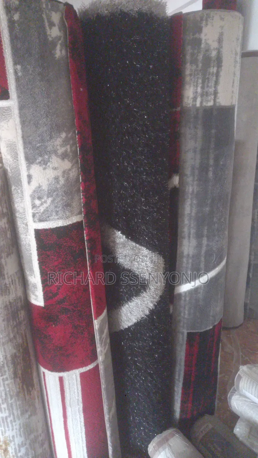 Large Centre Carpet 2x3 Meters