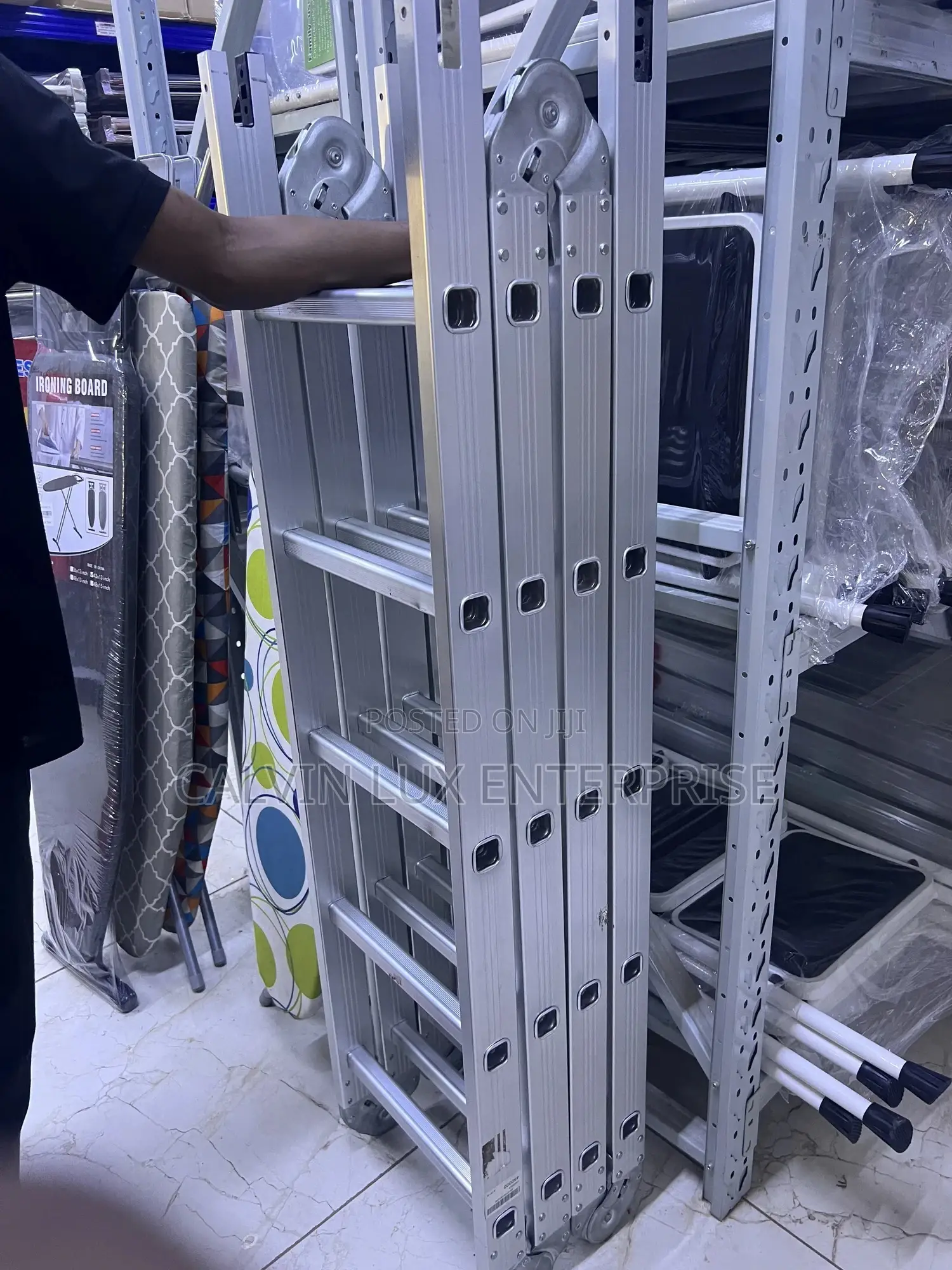 Folding Ladders 5.5meters