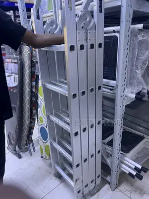 Folding Ladders 5.5meters